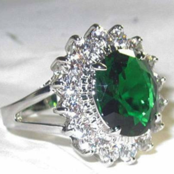 NWT ring princess kate diana engagement cz - Picture 3 of 8